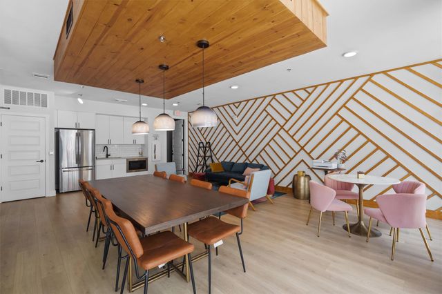3101 Govalle Ave 210, Austin, TX 78702