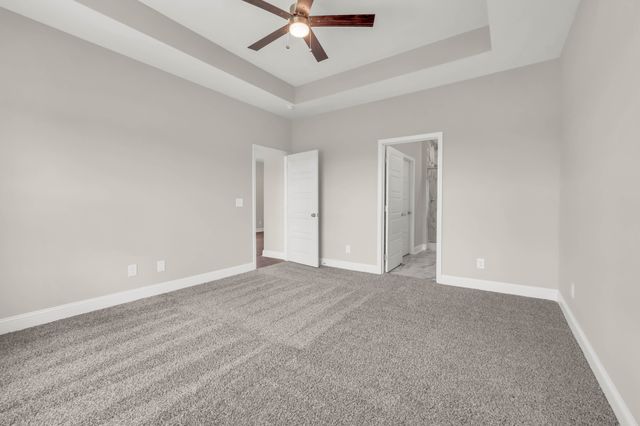 2709 Brewster Dr, Clarksville, TN 37042