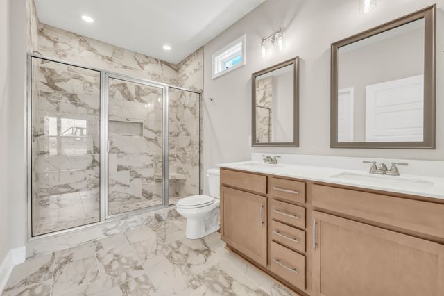 2709 Brewster Dr, Clarksville, TN 37042