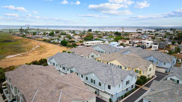 510 Finch Ln, Imperial Beach, CA 91932