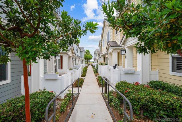 510 Finch Ln, Imperial Beach, CA 91932