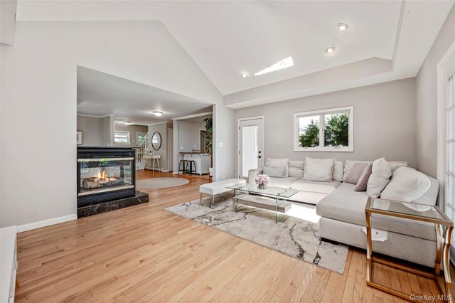 3251 Neptune Avenue, Oceanside, NY 11572
