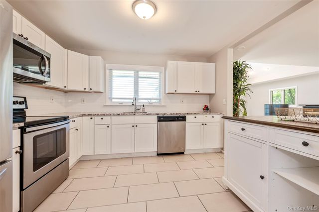 3251 Neptune Avenue, Oceanside, NY 11572