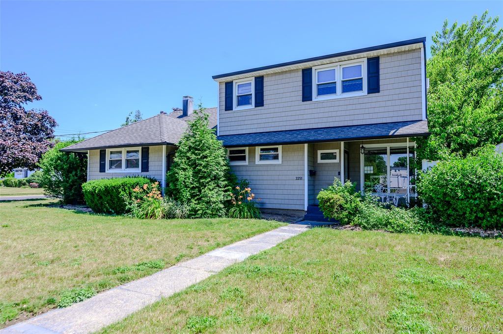 3251 Neptune Avenue, Oceanside, NY 11572