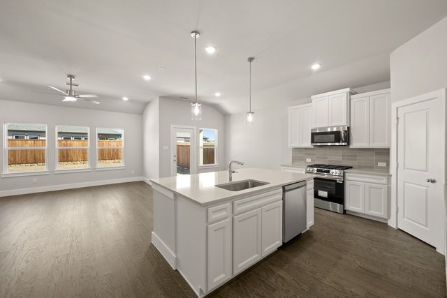 1732 Willow Patch Drive, Denton, TX 76249