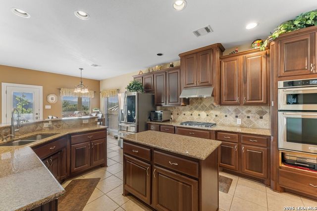21719 Eden Rose Hill, San Antonio, TX 78256