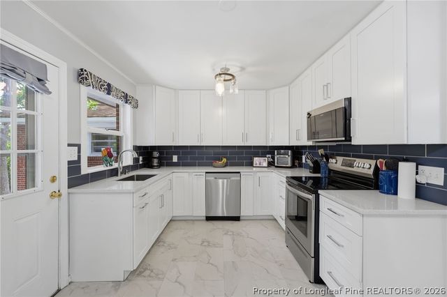 1008 Mohawk Avenue, Fayetteville, NC 28303
