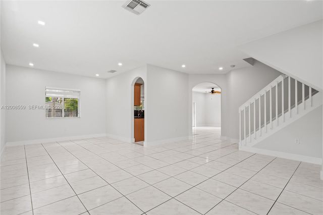 9576 SW 162nd Path, Miami, FL 33196
