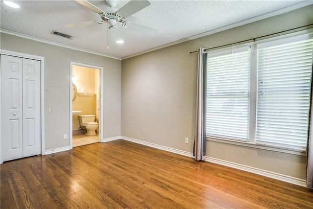 3517 Rogers Avenue, Fort Worth, TX 76109