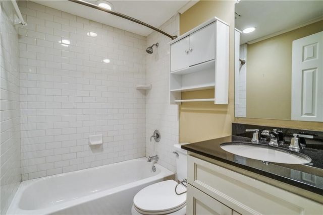 3517 Rogers Avenue, Fort Worth, TX 76109