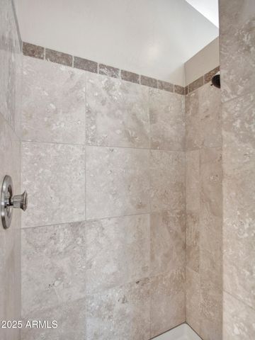 1703 E MADDOCK Road, Phoenix, AZ 85086