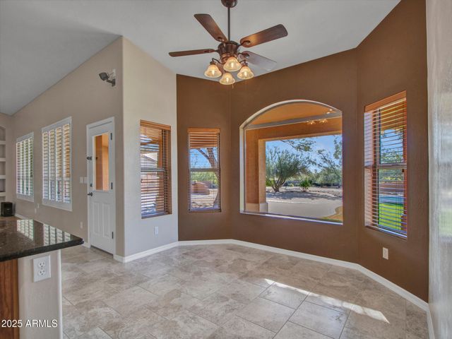 1703 E MADDOCK Road, Phoenix, AZ 85086