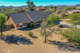 1703 E MADDOCK Road, Phoenix, AZ 85086