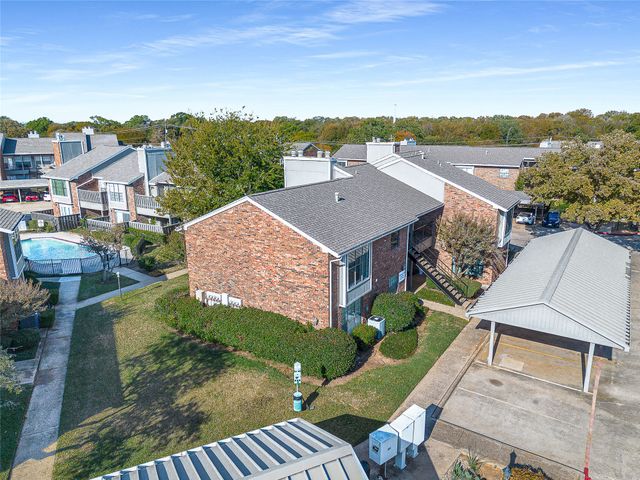 2732 Copper Creek Drive 201, Arlington, TX 76006