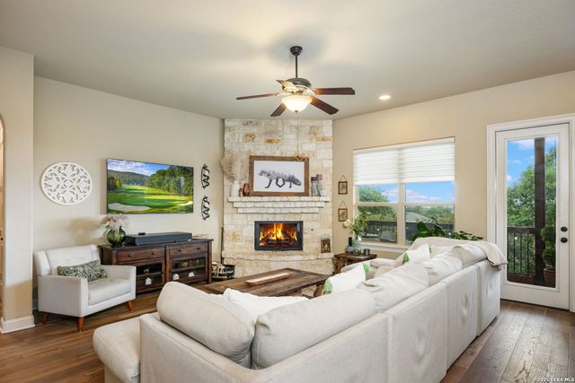 3102 Spider Lily, San Antonio, TX 78258