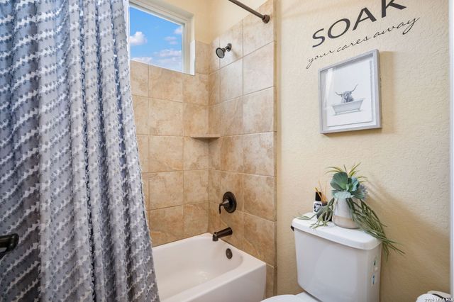 3102 Spider Lily, San Antonio, TX 78258