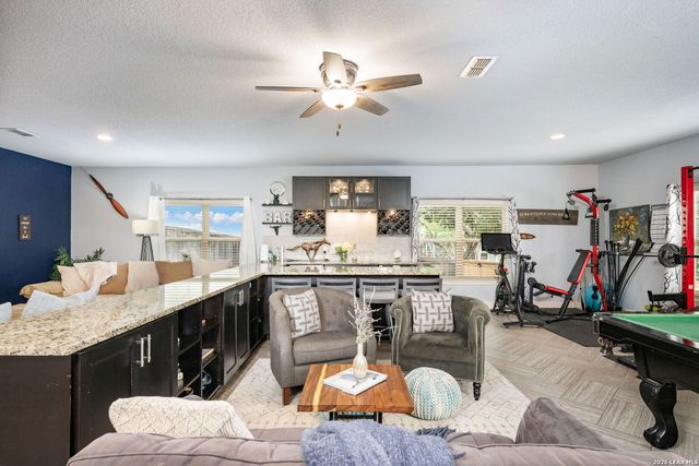 3102 Spider Lily, San Antonio, TX 78258