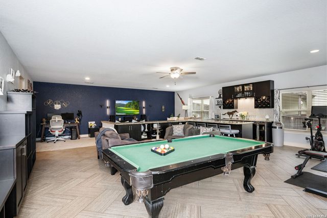 3102 Spider Lily, San Antonio, TX 78258