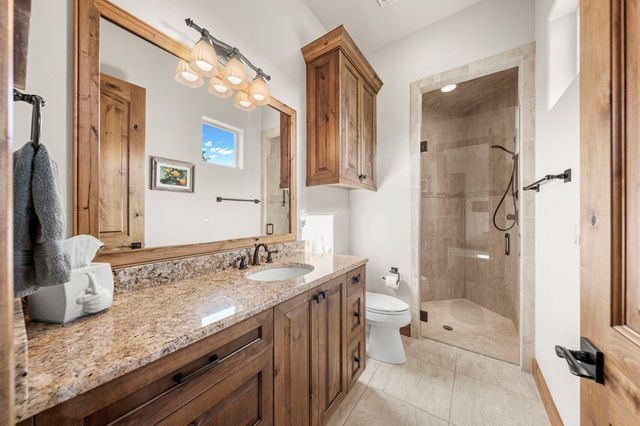 131 Bootlegger Lane, Kerrville, TX 78028