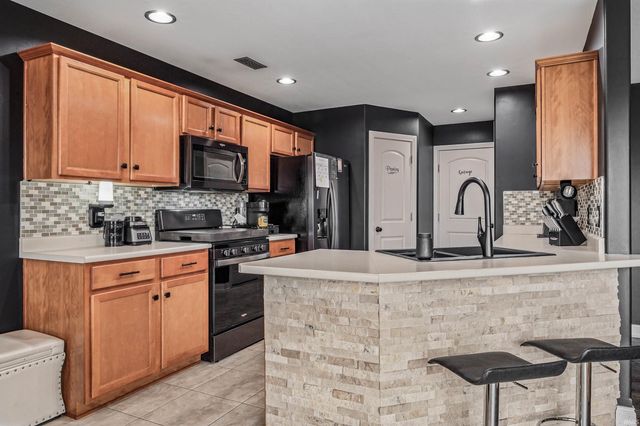 13227 Delano Cove, Fort Wayne, IN 46845