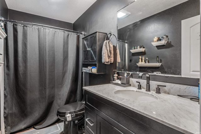 13227 Delano Cove, Fort Wayne, IN 46845