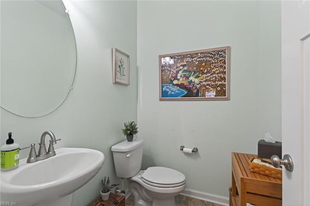 204 Bennetts Grove LN, Suffolk, VA 23435