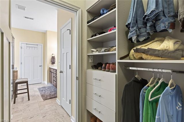 204 Bennetts Grove LN, Suffolk, VA 23435