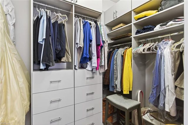 204 Bennetts Grove LN, Suffolk, VA 23435