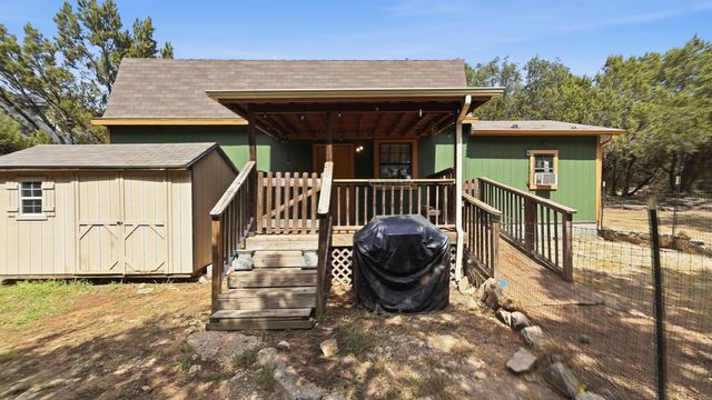 5716 San Jacinto Drive, Granbury, TX 76048