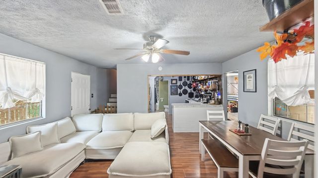 5716 San Jacinto Drive, Granbury, TX 76048
