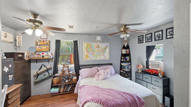 5716 San Jacinto Drive, Granbury, TX 76048