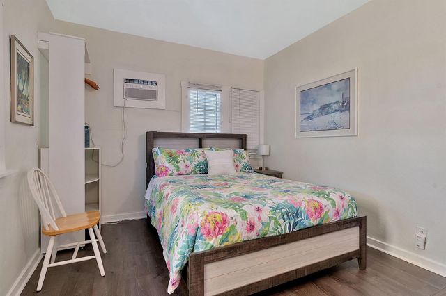 118 S J Street, Lake Worth Beach, FL 33460