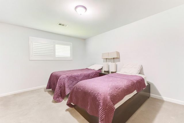 604 N Clear Creek Drive, Friendswood, TX 77546