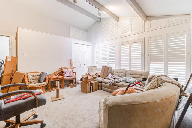 604 N Clear Creek Drive, Friendswood, TX 77546