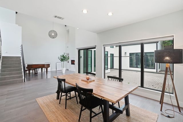 9123 Valley Chapel Lane, Dallas, TX 75220