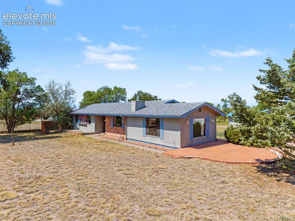 1335 Apple Lane, Penrose, CO 81240 — photo 3