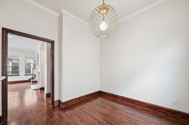 1020 Pavillion Street, Dallas, TX 75204