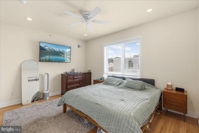 2114 BERGES ST, Philadelphia, PA 19125