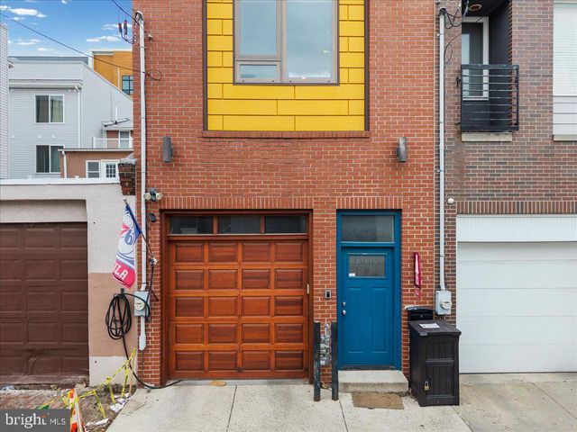2114 BERGES ST, Philadelphia, PA 19125