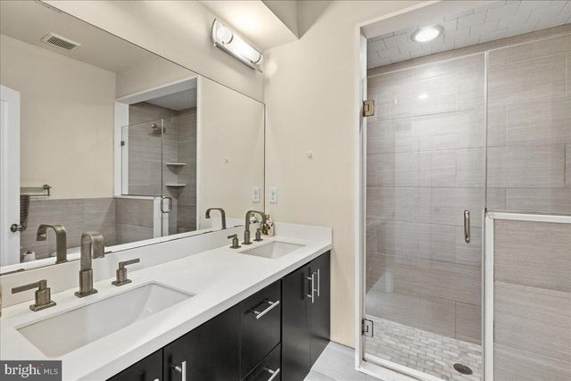 2114 BERGES ST, Philadelphia, PA 19125