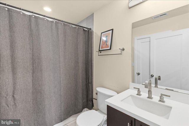 2114 BERGES ST, Philadelphia, PA 19125