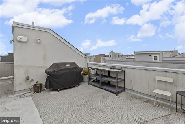 2114 BERGES ST, Philadelphia, PA 19125