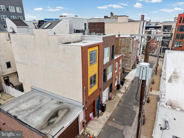 2114 BERGES ST, Philadelphia, PA 19125