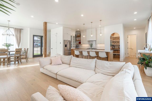 3302 Felton St S, Salem, OR 97302