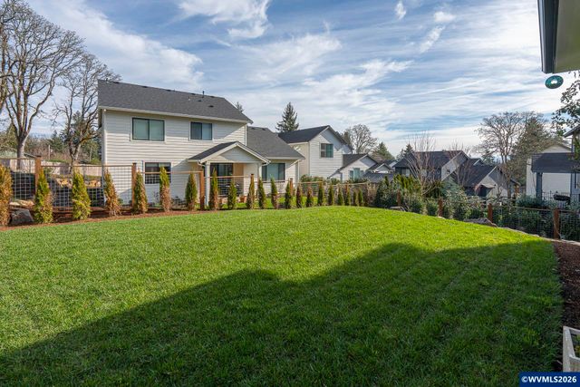 3302 Felton St S, Salem, OR 97302