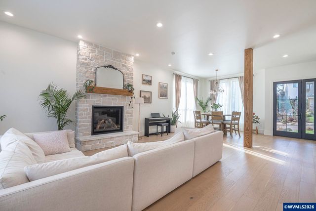 3302 Felton St S, Salem, OR 97302