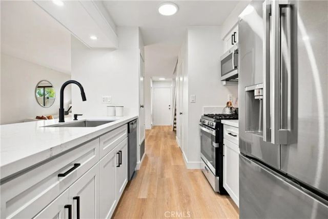 28867 Conejo View, Agoura Hills, CA 91301