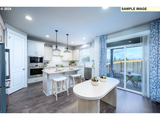 206 N 89TH Loop, Ridgefield, WA 98642