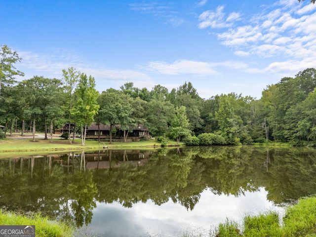 261 McIntosh Circle, Jackson, GA 30233