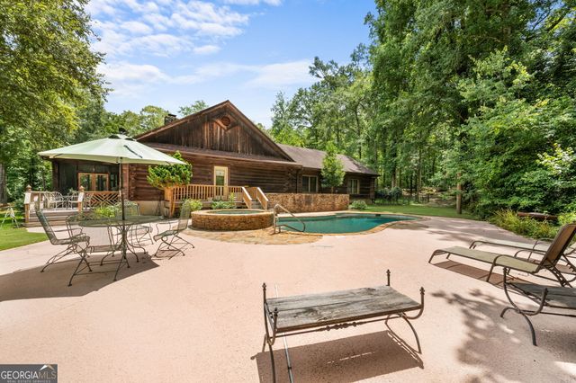 261 McIntosh Circle, Jackson, GA 30233